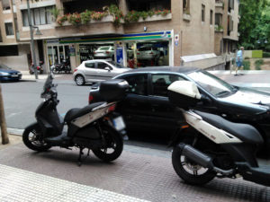 motos-aparcadas-belchite